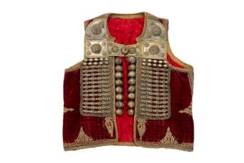 (FOTO) Iz Vašingtona u Narodni muzej: Branko Franović poklonio vrijedne djelove tradicionalne crnogorske nošnje (FOTO) Iz Vašingtona u Narodni muzej: Branko Franović poklonio vrijedne djelove tradicionalne crnogorske nošnje