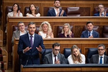Izbori u Španiji biće neizvjesni: Evo šta kažu najnovije ankete Izbori u Španiji biće neizvjesni: Evo šta kažu najnovije ankete