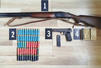 Porodični sukob u Ulcinju: Otac prijavio sina jer je lomio stvari po kući, policija oduzela pušku i pištolj