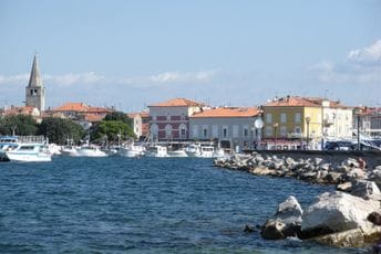Hrvatska: Iz hotela evakuisani svi gosti, 21 osoba zatražila pomoć ljekara