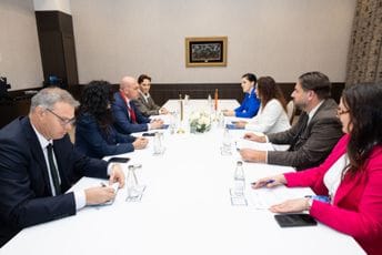 Kordić sa Dimitrovim: Direktne avio-linije između Crne Gore i Bugarske jedan od prioriteta za razvoj turističke saradnje Kordić sa Dimitrovim: Direktne avio-linije između Crne Gore i Bugarske jedan od prioriteta za razvoj turističke saradnje