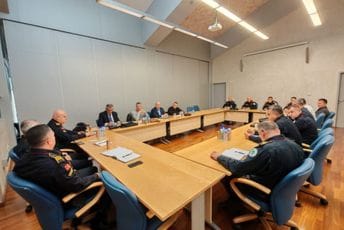 Sastanak graničnih policija Crne Gore i BiH: Nastavljaju se zajedničke patrole u cilju jačanja granične bezbjednosti i suzbijanja prekograničnog kriminala
