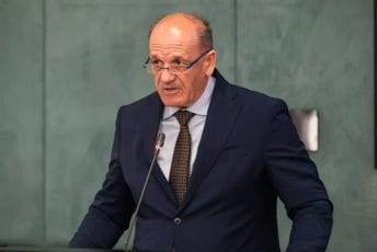 Zečević: Most na Đurđevića Tari asfaltiran prije roka zahvaljujući dobroj organizaciji, stalnom nadzoru i predanom radu izvođača