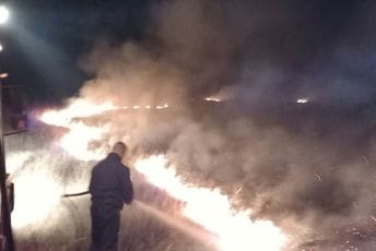 Požar na području šavničke opštine: Vatra prijetila i objektima