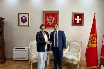 Đurašković upriličio prijem za ambasadorku Hrebičkovu: Završetak mandata ne znači kraj prijateljstva sa Cetinjem