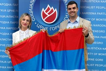 Poslanici SNP traže vraćanje trobojke: Ona nije uvezeni simbol