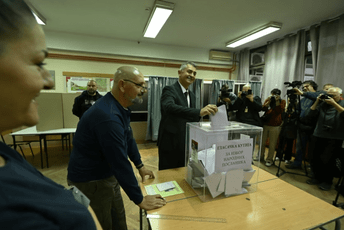 (VIDEO) Izborni dan u Srbiji: Rekordna izlaznost, do 10 sati glasalo 19,8 odsto birača