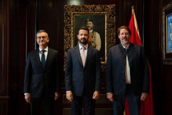 Milatović sa Šarecom i Vajcom: Pitanja sa Hrvatskom rješavati odvojeno od pristupnih pregovora