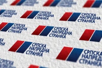 Pretreseni stanovi Miloša Janjuševića u Budvi, pronađen promotivni materijal SNS-a