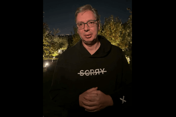 Vučić o napadu na Vučićevića i upadu u Informer: Monstruozno nasilje, zanimljivo da ćuti EU Vučić o napadu na Vučićevića i upadu u Informer: Monstruozno nasilje, zanimljivo da ćuti EU
