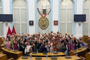 Đurašković ugostio najmlađe sugrađane: Učenici OŠ “Njegoš” predlagali rješenja za Cetinje