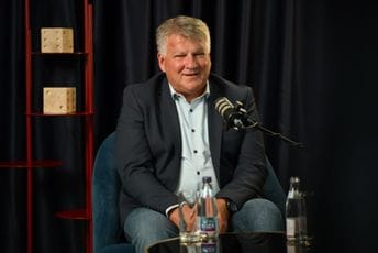 Smrekar: Samo konkurentna ekonomija zadržava radnike, za uspjeh neophodan dijalog Vlade i privrednika Smrekar: Samo konkurentna ekonomija zadržava radnike, za uspjeh neophodan dijalog Vlade i privrednika