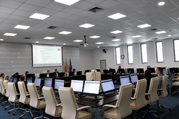 Upravni odbor UCG: Dr Bojan Baća izabran za direktora Instituta za napredne studije, pokrenut izbor dekana FPN-a Upravni odbor UCG: Dr Bojan Baća izabran za direktora Instituta za napredne studije, pokrenut izbor dekana FPN-a