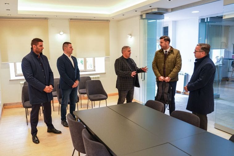 Šobić sa Rojšem: Kuća Pekića da postane regionalni centar kulture na sjeveru Crne Gore Šobić sa Rojšem: Kuća Pekića da postane regionalni centar kulture na sjeveru Crne Gore