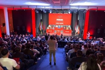 Održana 'ujediniteljska Skupština Albanskog foruma', izabrano rukovodstvo